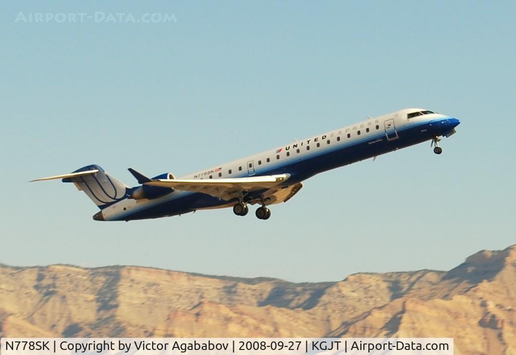 N778SK, 2006 Bombardier CRJ-700 (CL-600-2C10) Regional Jet C/N 10242, At Grand Junction Airshow.