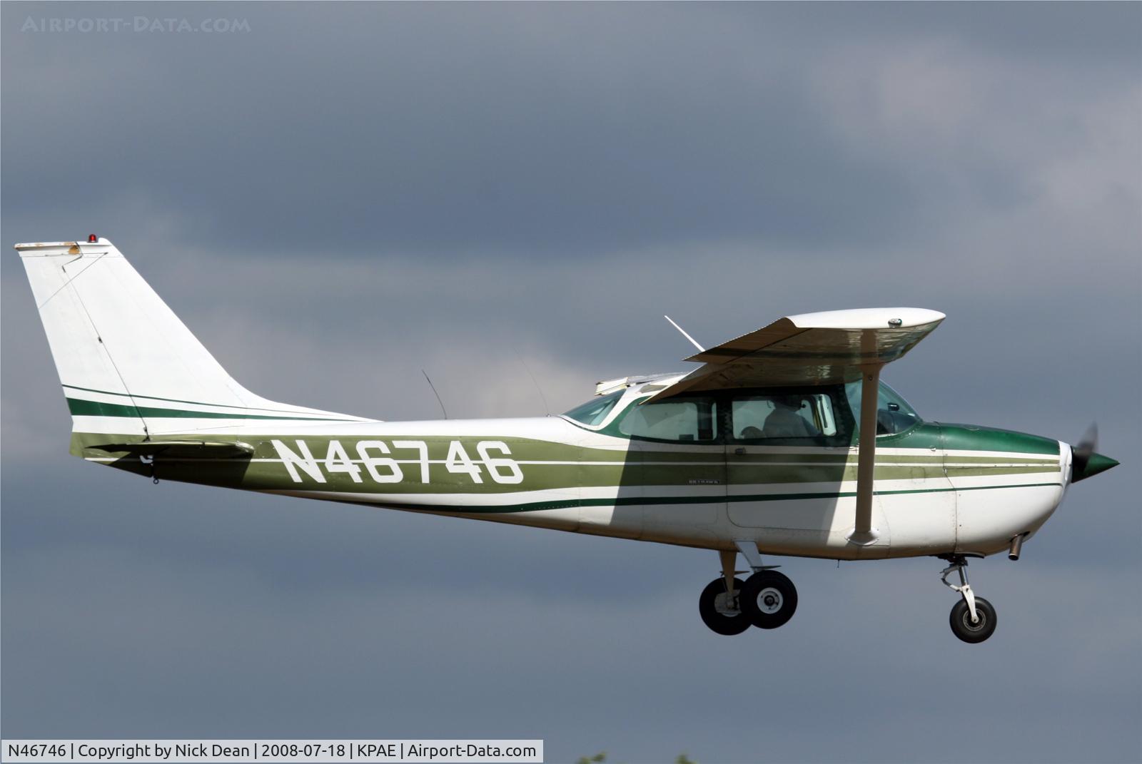 N46746, 1968 Cessna 172K Skyhawk C/N 17257466, /