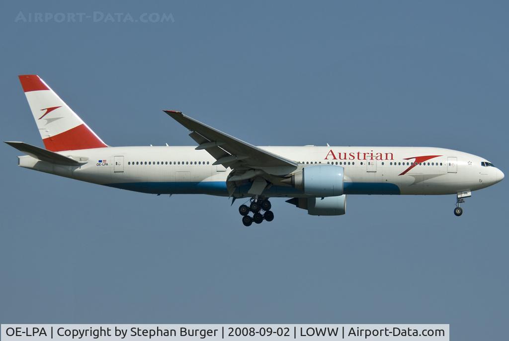 OE-LPA, 1997 Boeing 777-2Z9/ER C/N 28698, VIE - LOWW