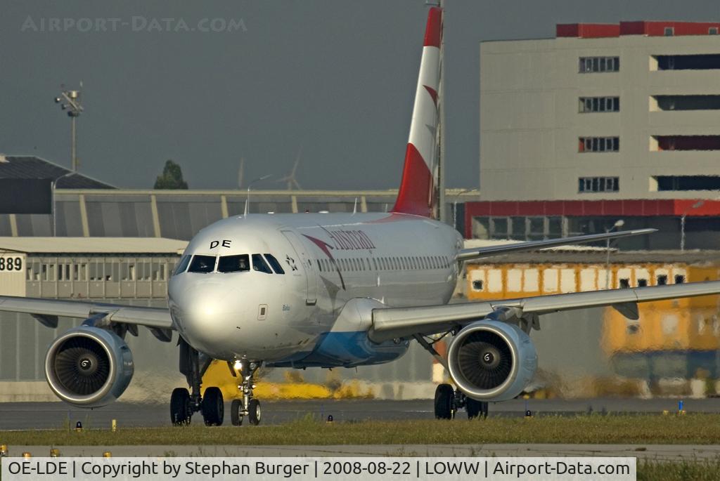 OE-LDE, 2005 Airbus A319-112 C/N 2494, VIE - LOWW
