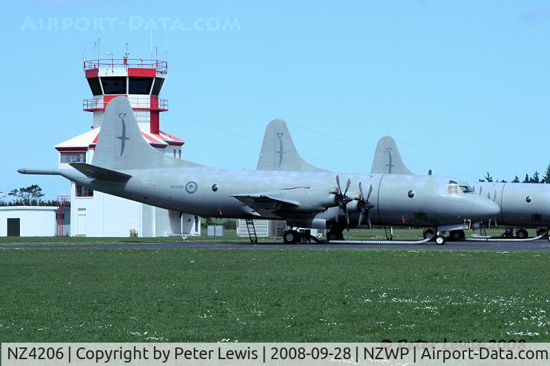 NZ4206, 1966 Lockheed P-3K2 Orion C/N 185B-5401, RNZAF