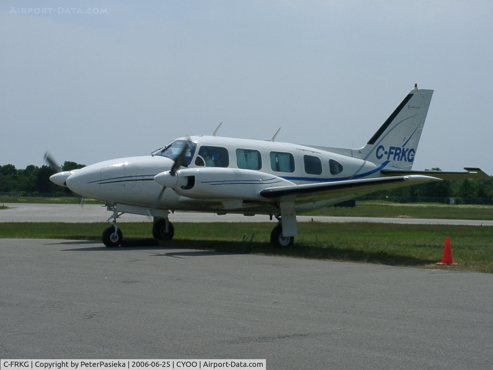 C-FRKG, 1970 Piper PA-31 C/N 31-693, @ Oshawa Airport