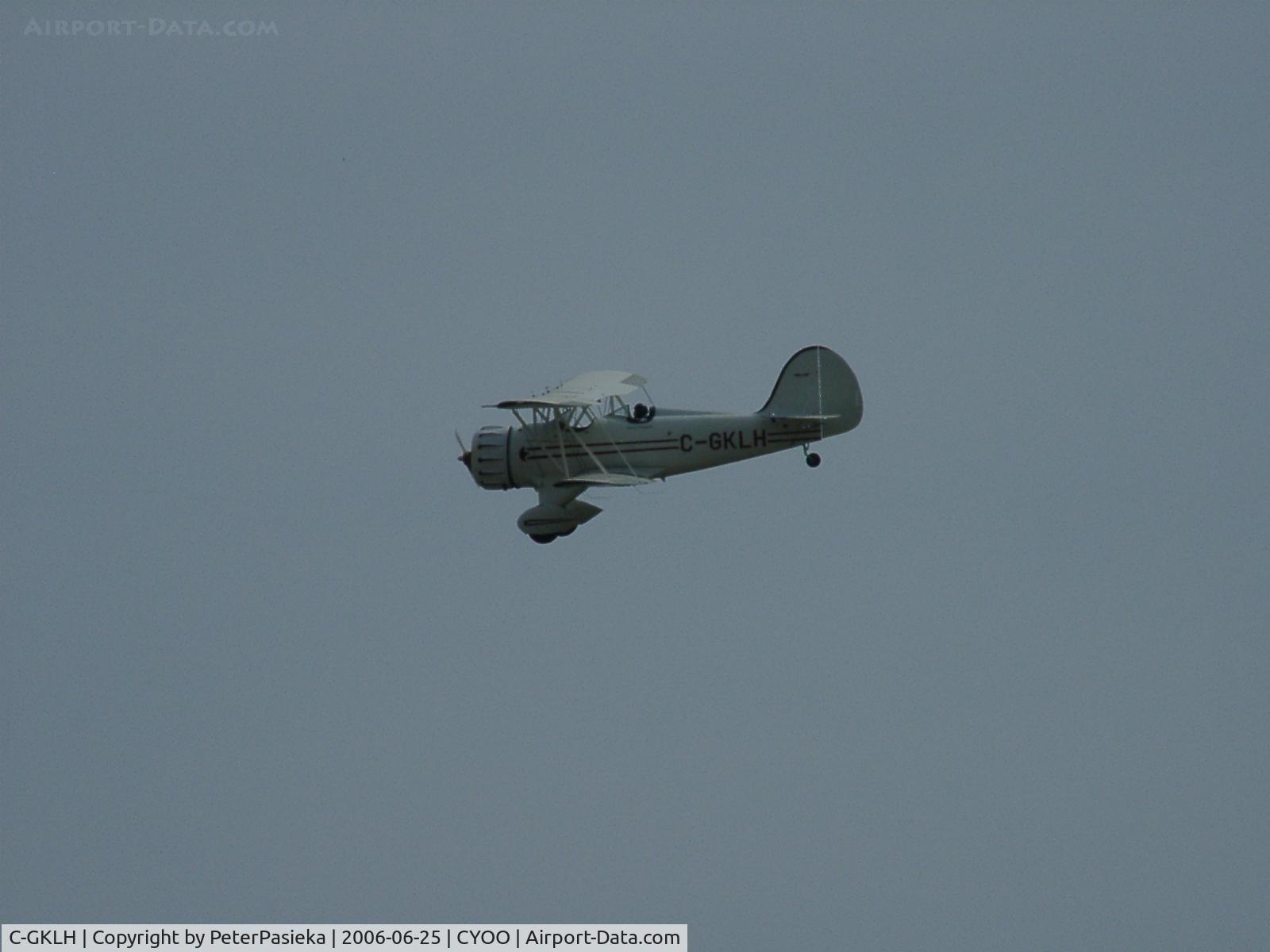 C-GKLH, Waco YMF C/N F5030, @ Oshawa Airport