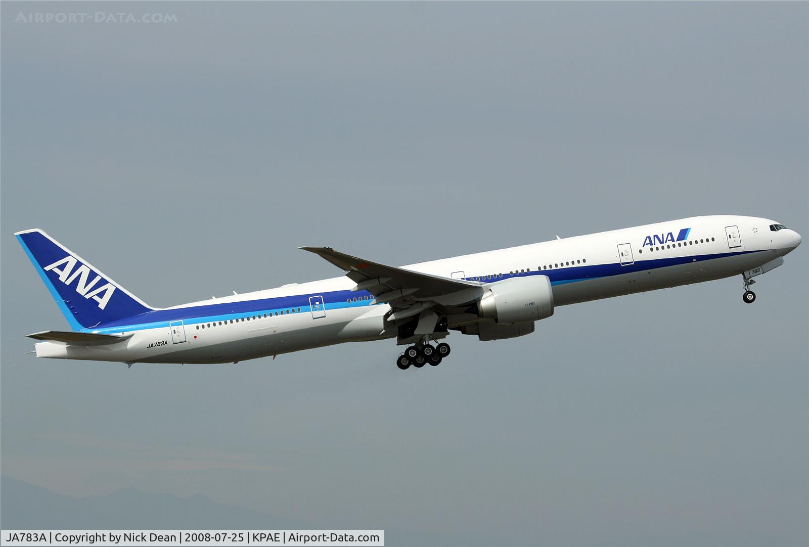 JA783A, 2008 Boeing 777-381/ER C/N 27940, /