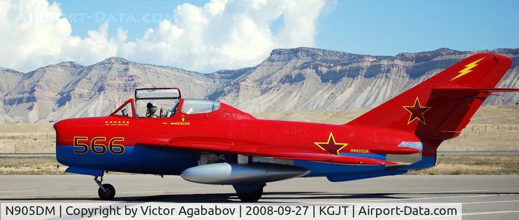 N905DM, 1977 Mikoyan-Gurevich MIG-17T C/N 551604, At Grand Junction Airshow