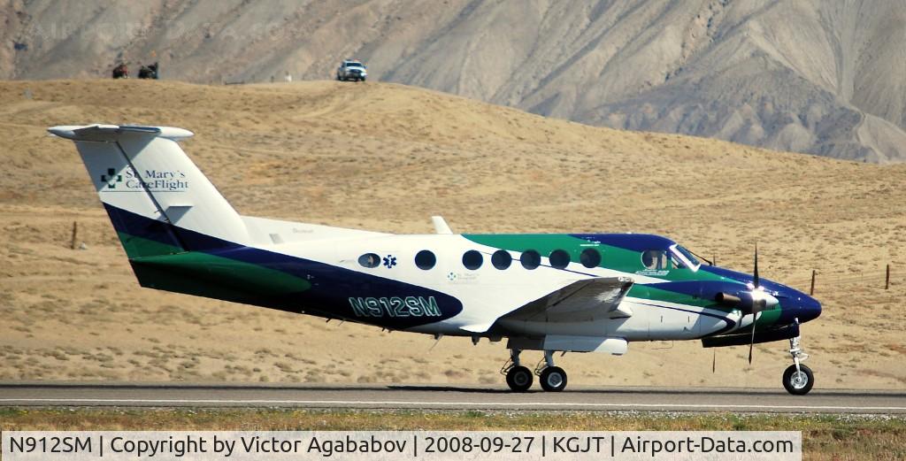 N912SM, 1979 Beech 200 Super King Air C/N BB-478, At Grand Junction Airshow