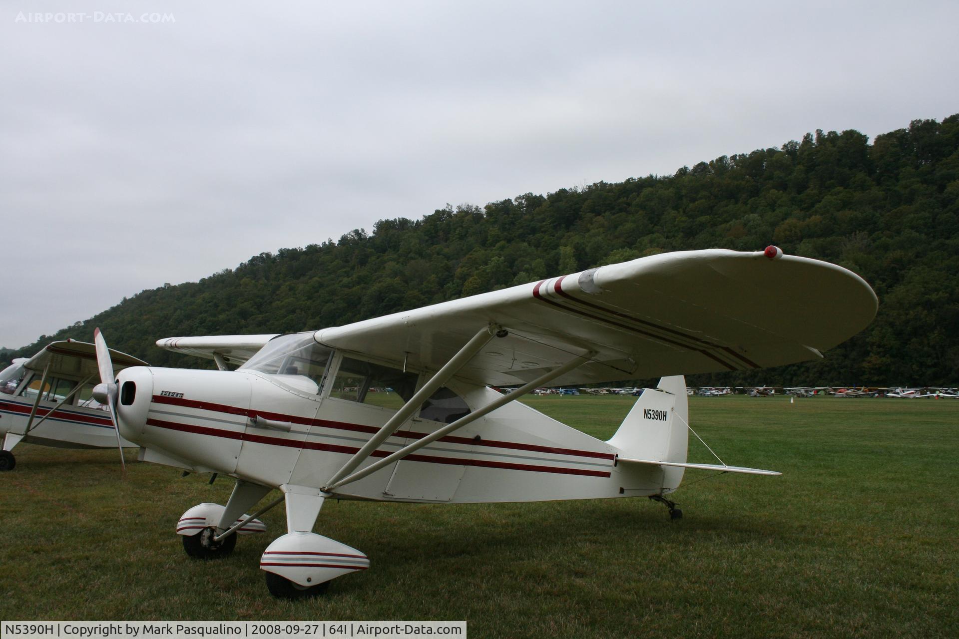 N5390H, 1949 Piper PA-16 Clipper C/N 16-197, Piper PA-16