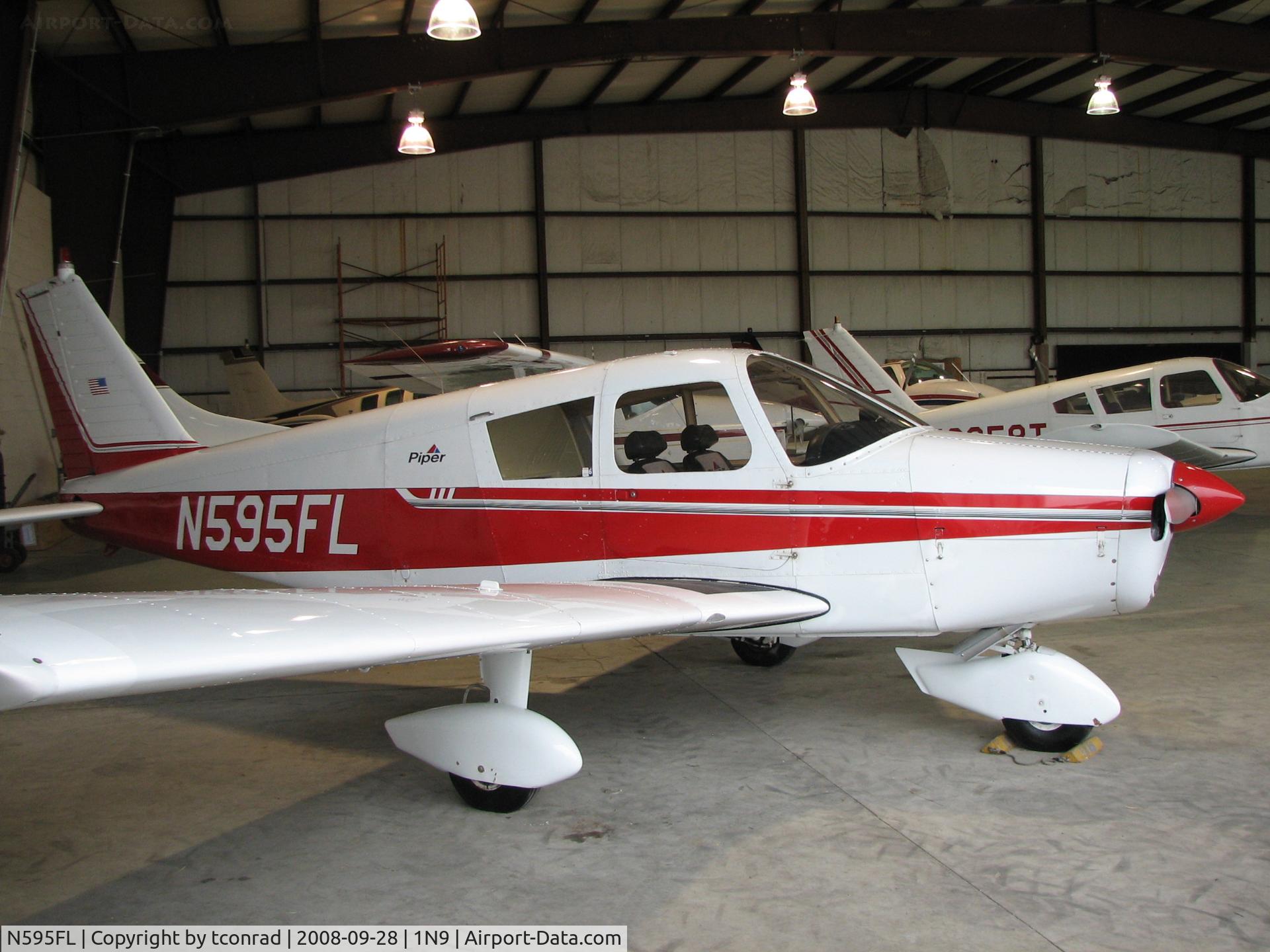 N595FL, 1971 Piper PA-28-140 C/N 28-7125462, at Queen City