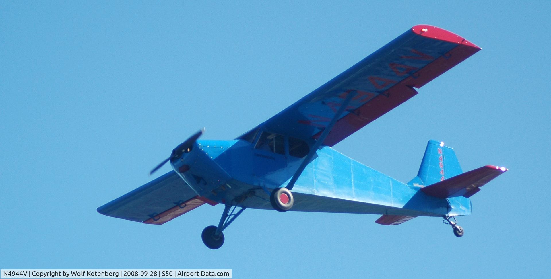 N4944V, 1955 Wickham Model A C/N 1, Wickham in flight, final