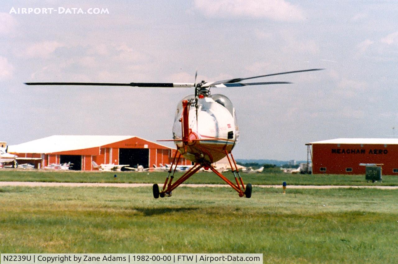 N2239U, 1967 Brantly B-2B C/N 477, At Meacham Field