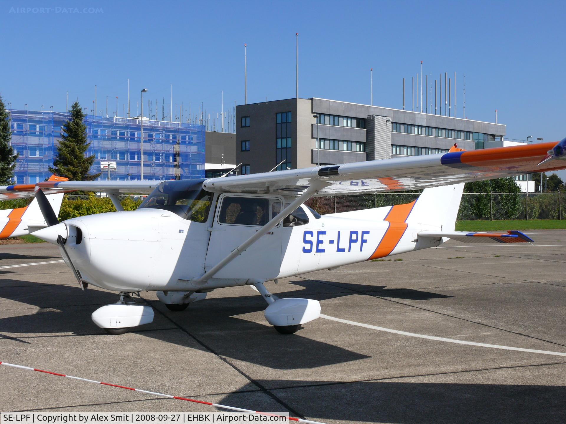 SE-LPH, 2000 Cessna 172R C/N 172-81123, Cessna C172RG Cutlass RG SE-LPF
