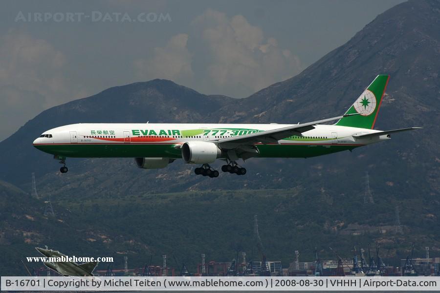 B-16701, 2005 Boeing 777-35E/ER C/N 32639, EVA Air