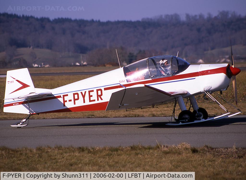 F-PYER, Jodel D-113 C/N 1434, Rolling to the fuel station...