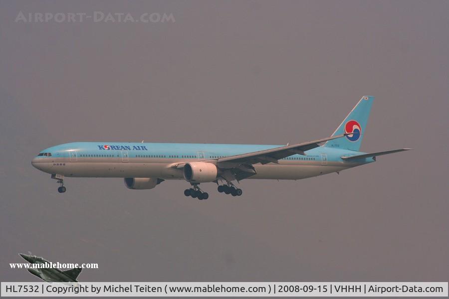 HL7532, 1999 Boeing 777-3B5 C/N 28371, Korean Air
