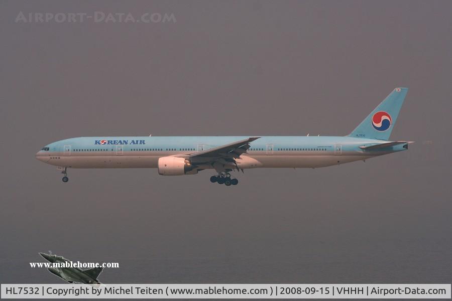 HL7532, 1999 Boeing 777-3B5 C/N 28371, Korean Air