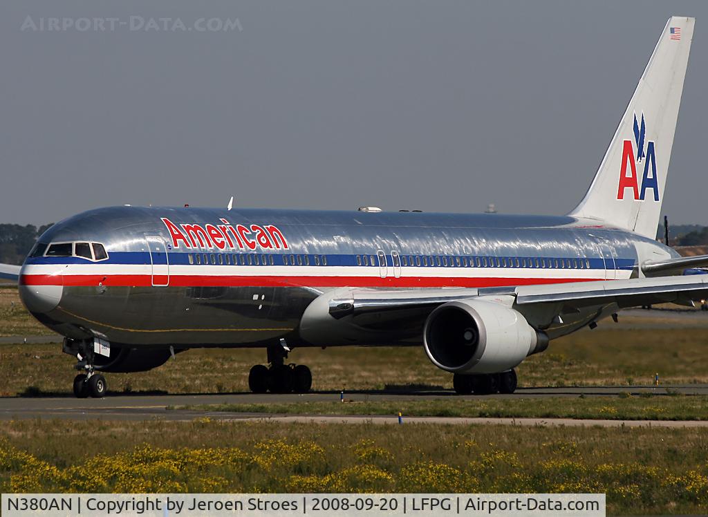 N380AN, 1993 Boeing 767-323 C/N 25449, .