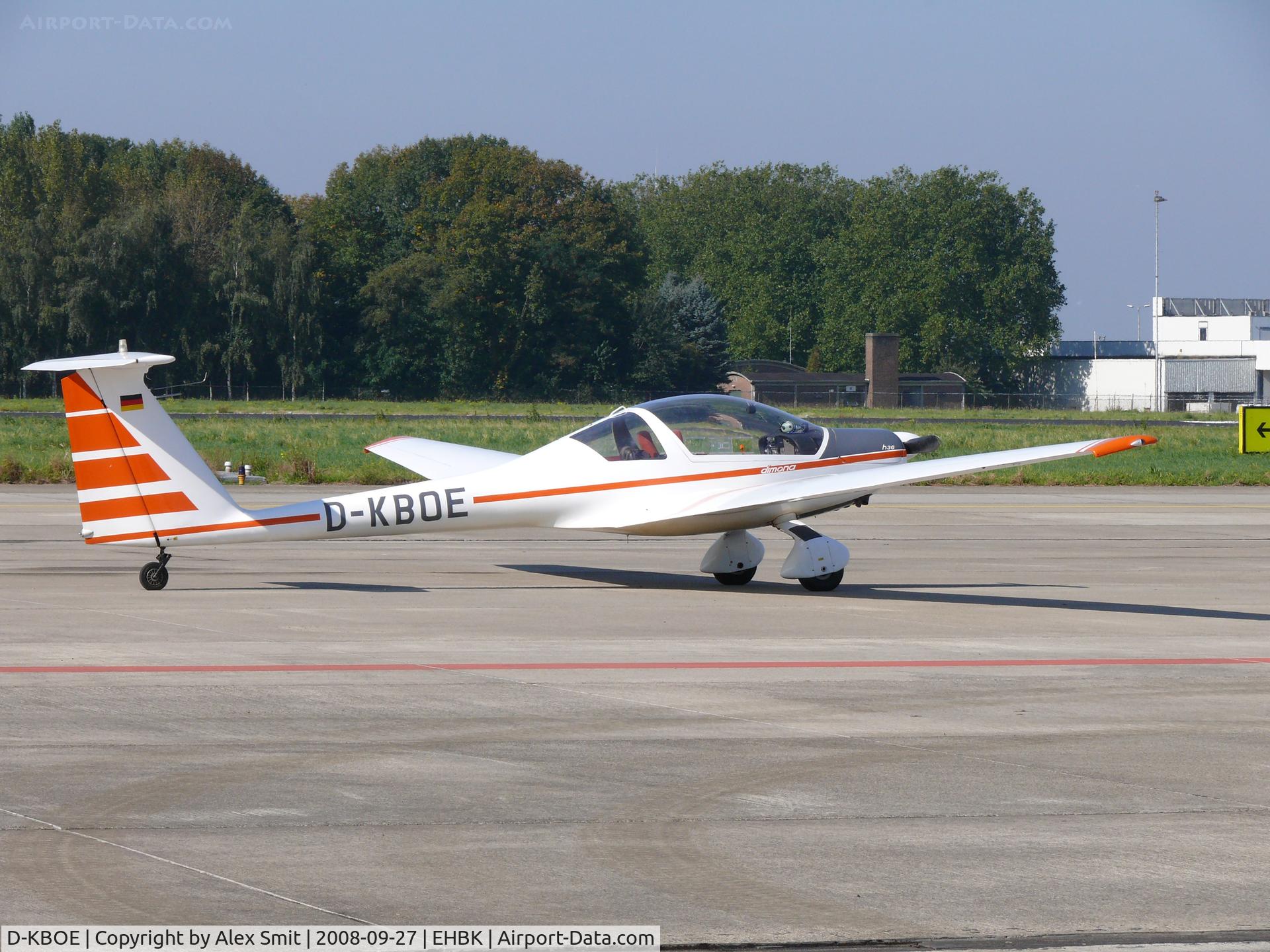 D-KBOE, Hoffmann H-36 Dimona C/N 3628, Hoffman-flugzeugbau H 36 DIMONA D-KBOE