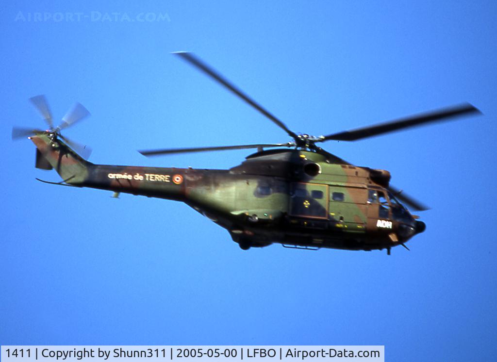 1411, Aérospatiale SA-330B Puma C/N 1411, Passing over the airport to LFBF