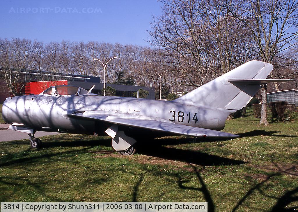 3814, Mikoyan-Gurevich MiG-15bis C/N 62384, Ex. Czech Air Force preserved aircraft at the Sup'Aero school of Toulouse...