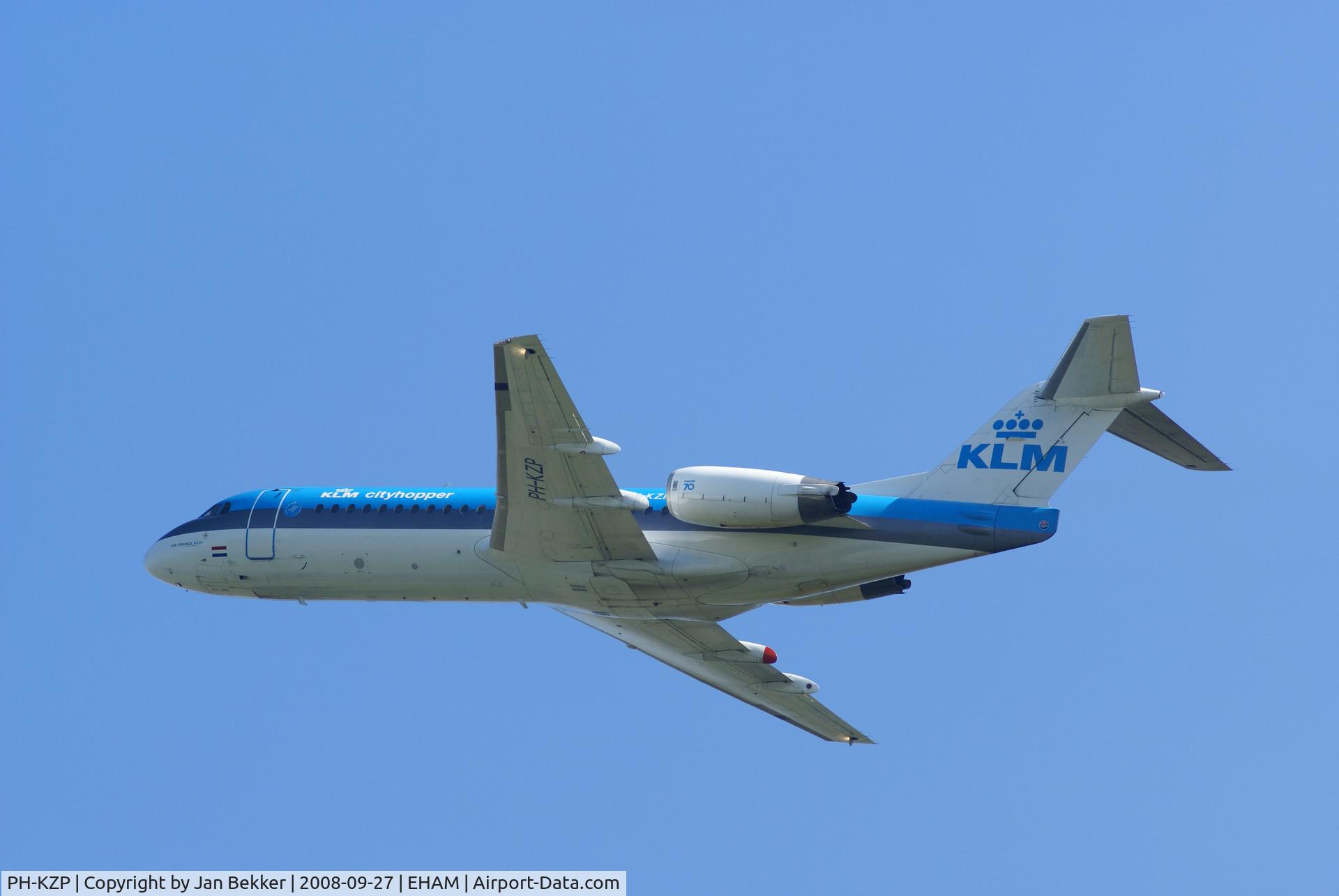 PH-KZP, 1995 Fokker 70 (F-28-0070) C/N 11539, Just after take off from the Polderbaan