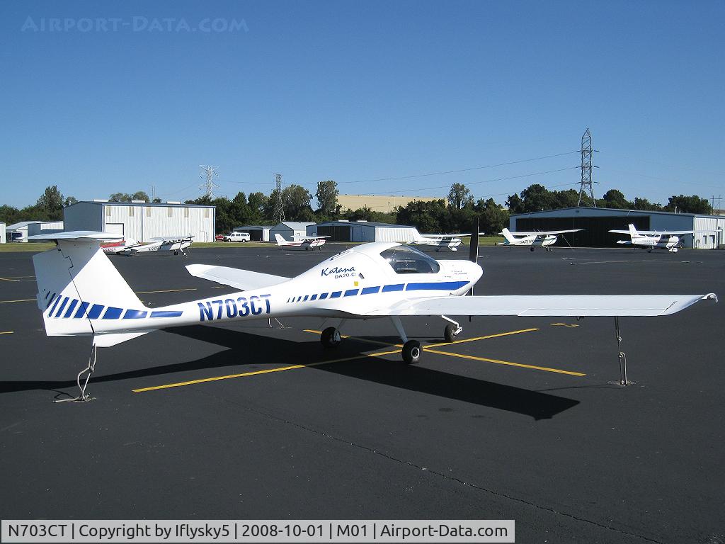 N703CT, 1998 Diamond DA-20C-1 Eclipse C/N C0003, N703CT DA 20-C1