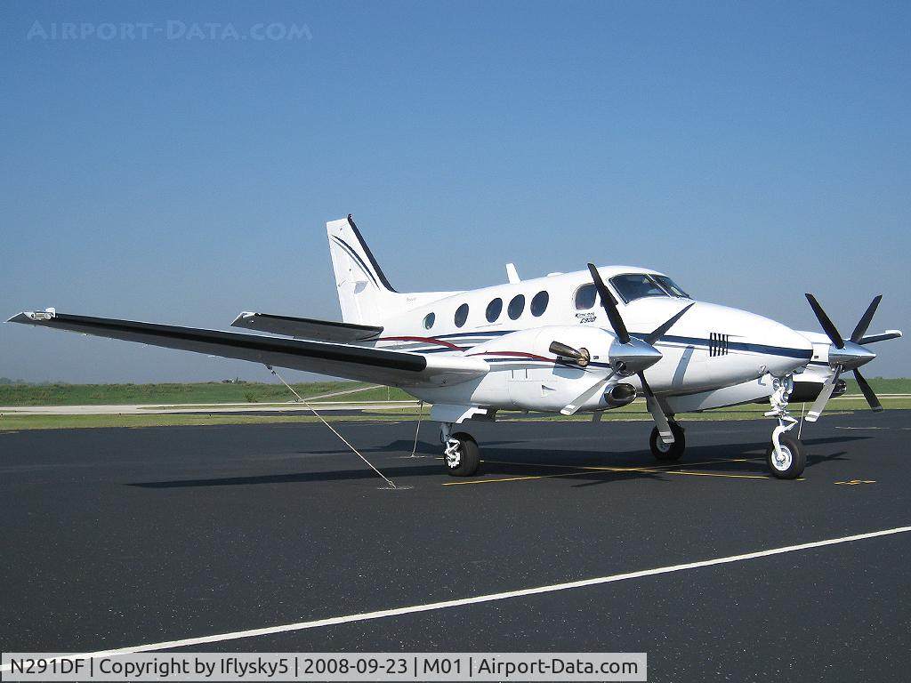 N291DF, 1998 Raytheon Aircraft Company C90A C/N LJ-1534, N291DF BEECH C90A
