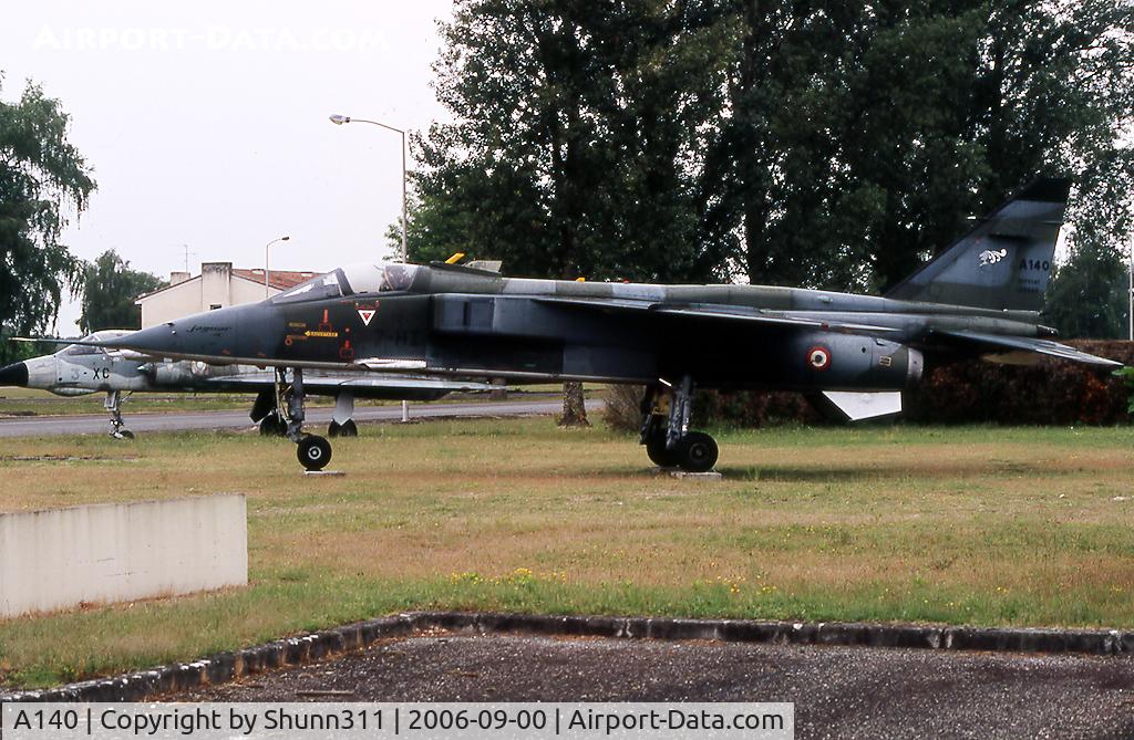 A140, Sepecat Jaguar A C/N A140, Preserved at the entrance of the base...