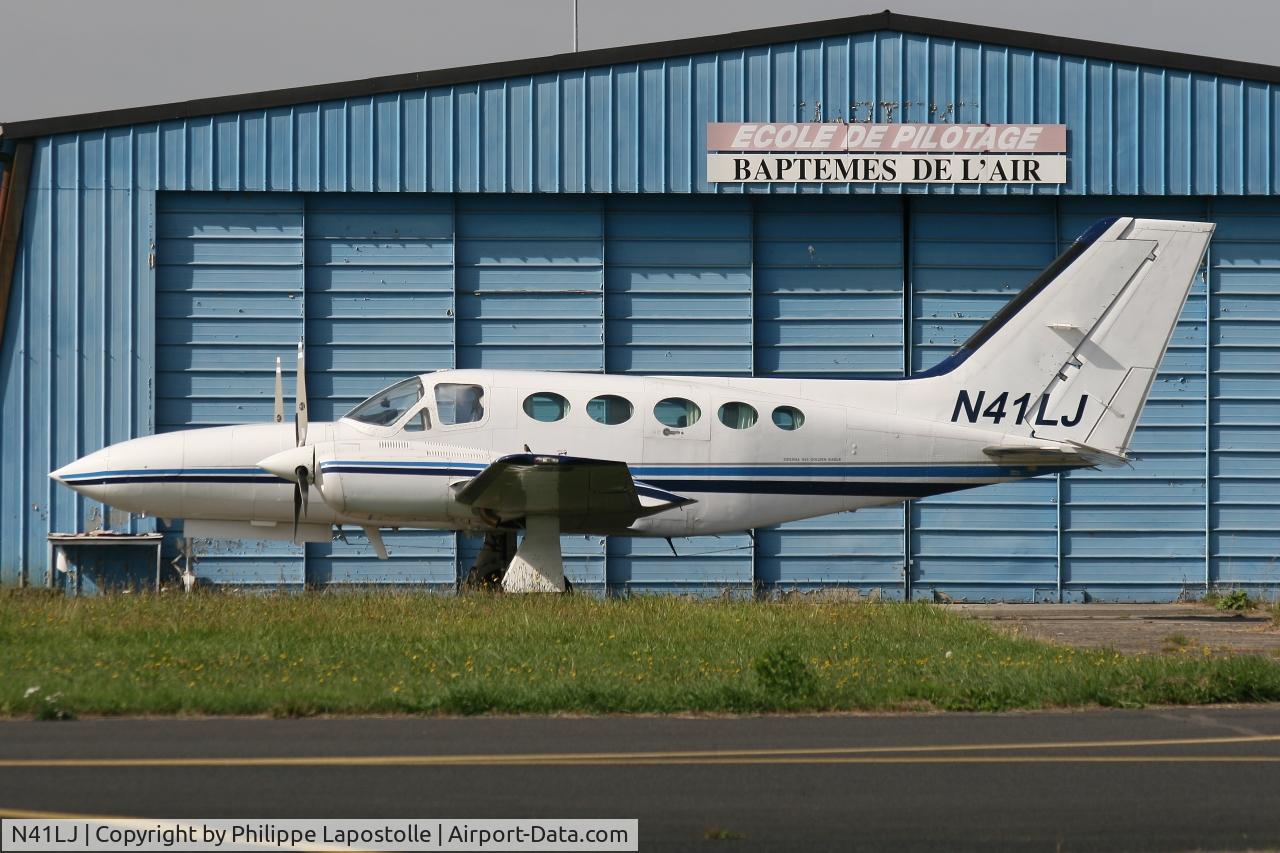 N41LJ, 1982 Cessna 421C Golden Eagle C/N 421C-1252, Pictured at Lognes LFPL (France)