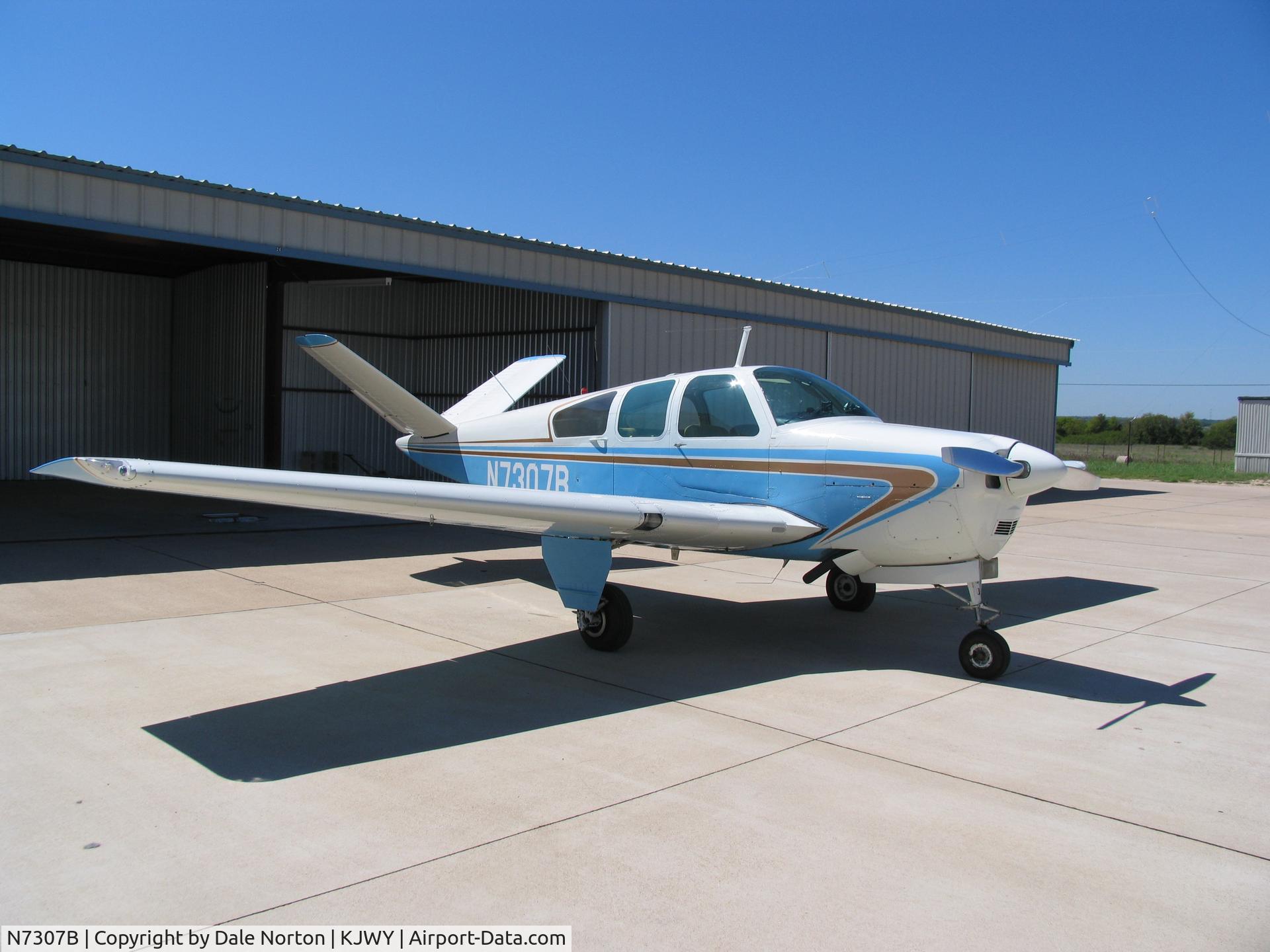 N7307B, 1954 Beech E35 C/N D-3770, 1954 Beeechcraft E35 @ Midway Texas