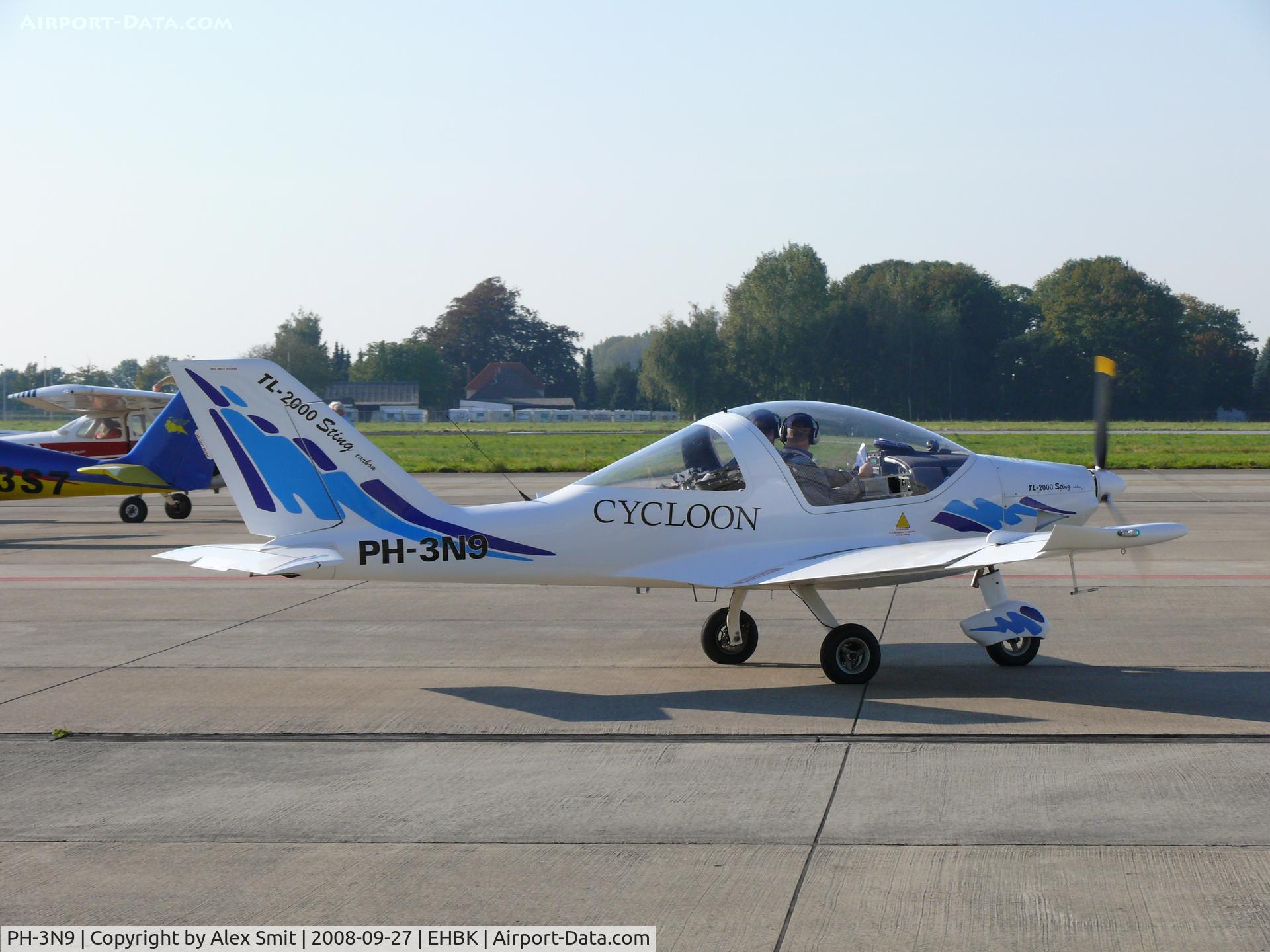 PH-3N9, TL Ultralight TL-2000 Sting C/N 02ST08, TL Sting 2000 Carbon PH-3N9