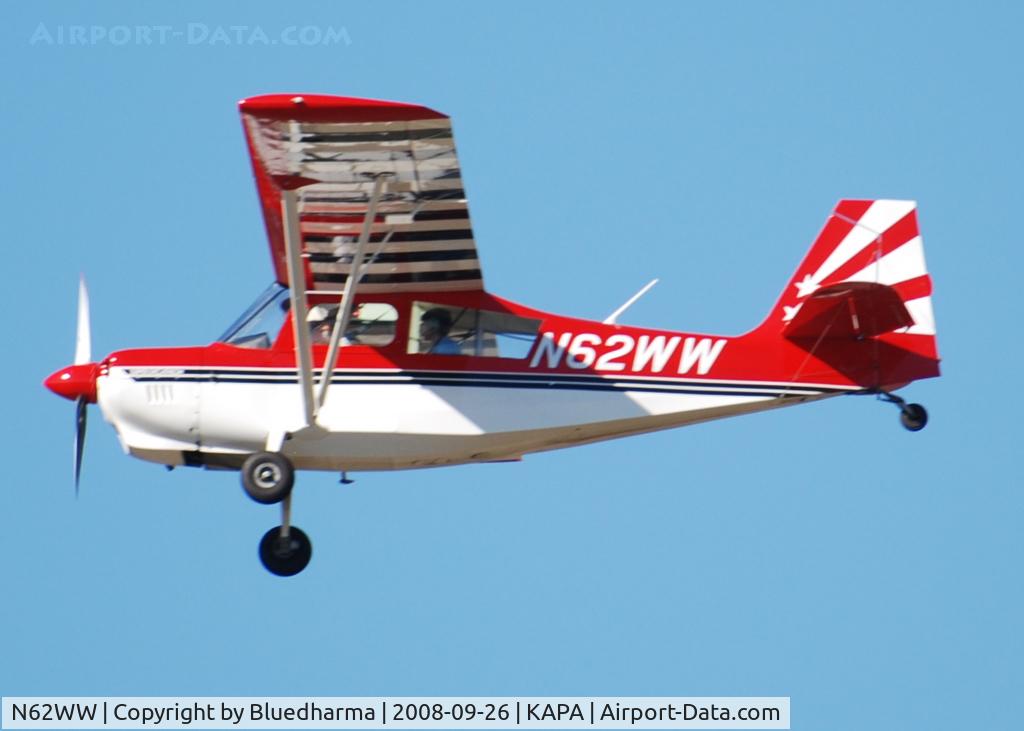 N62WW, 2004 American Champion 8KCAB Decathlon C/N 940-2003, On approach to 17R.