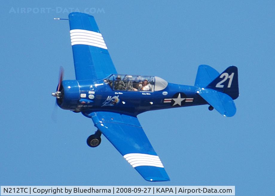 N212TC, 1944 North American SNJ-5 Texan Texan C/N 121-41732, Mystical Power on final approach to 17L with fellow photographer John Little.