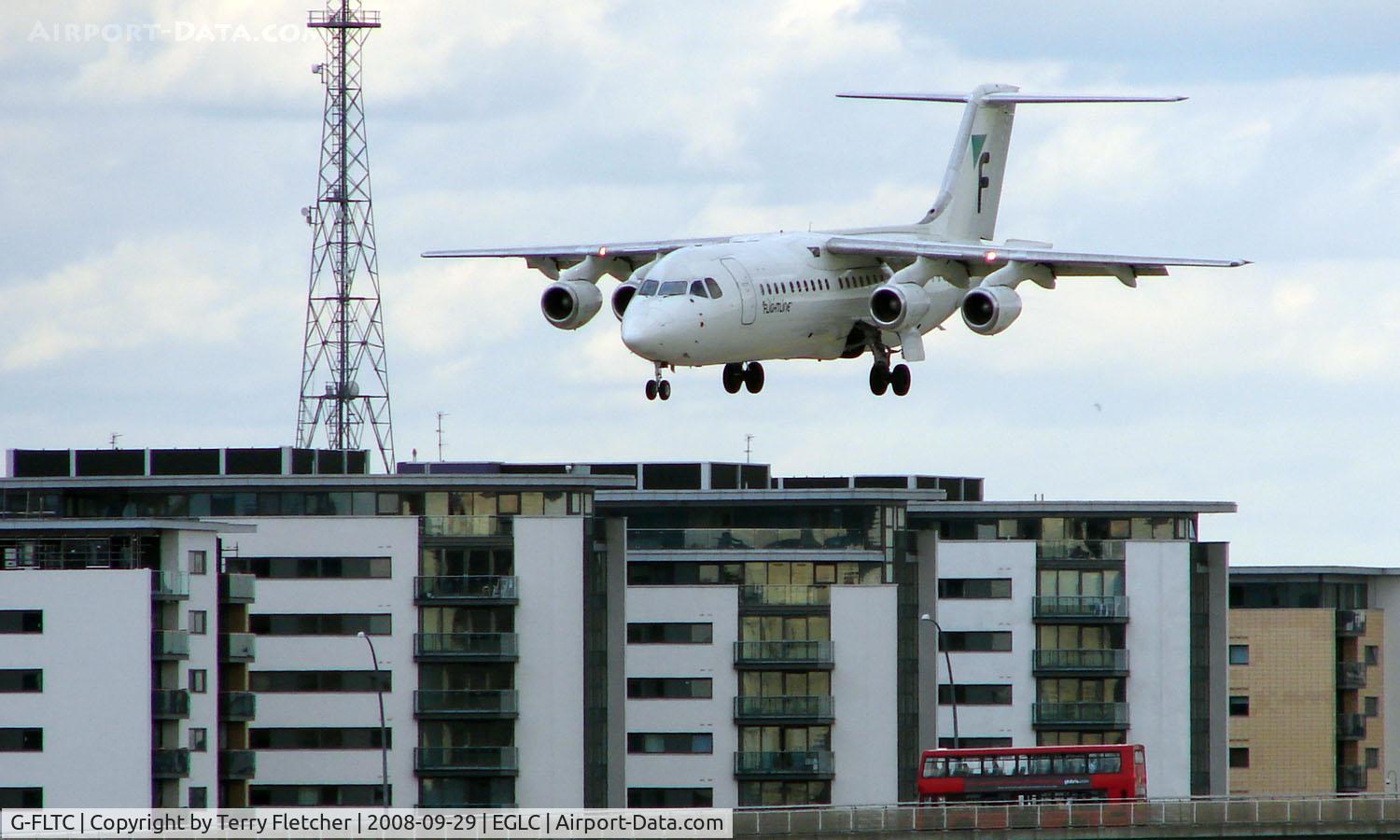 G-FLTC, 1991 British Aerospace BAe.146-300 C/N E3205, Flightline BAe 146 on approach to London City