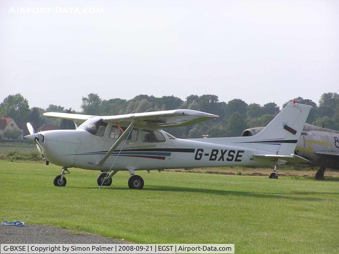 G-BXSE, 1998 Cessna 172R Skyhawk C/N 17280352, Cessna Skyhawk at Andrewsfield