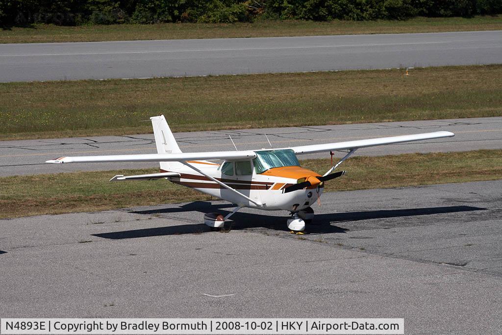 N4893E, 1978 Cessna 172N C/N 17271673, A great day to take pictures.