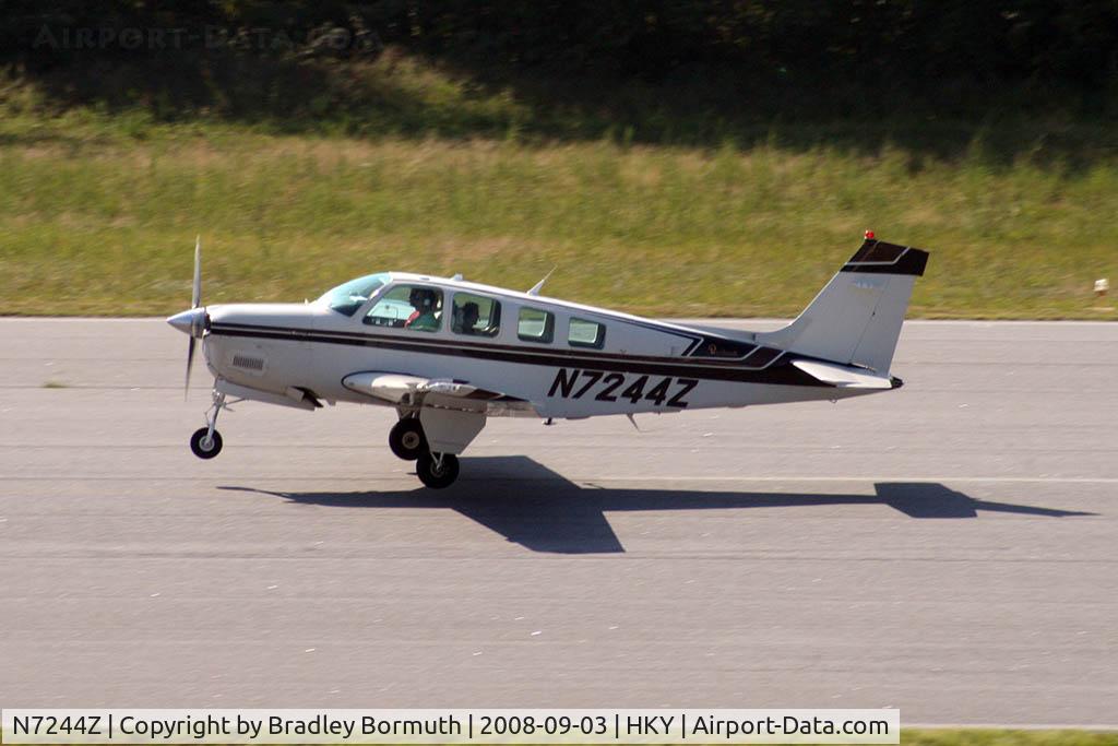 N7244Z, 1985 Beech A36 Bonanza 36 C/N E-2264, A great day to take pictures.