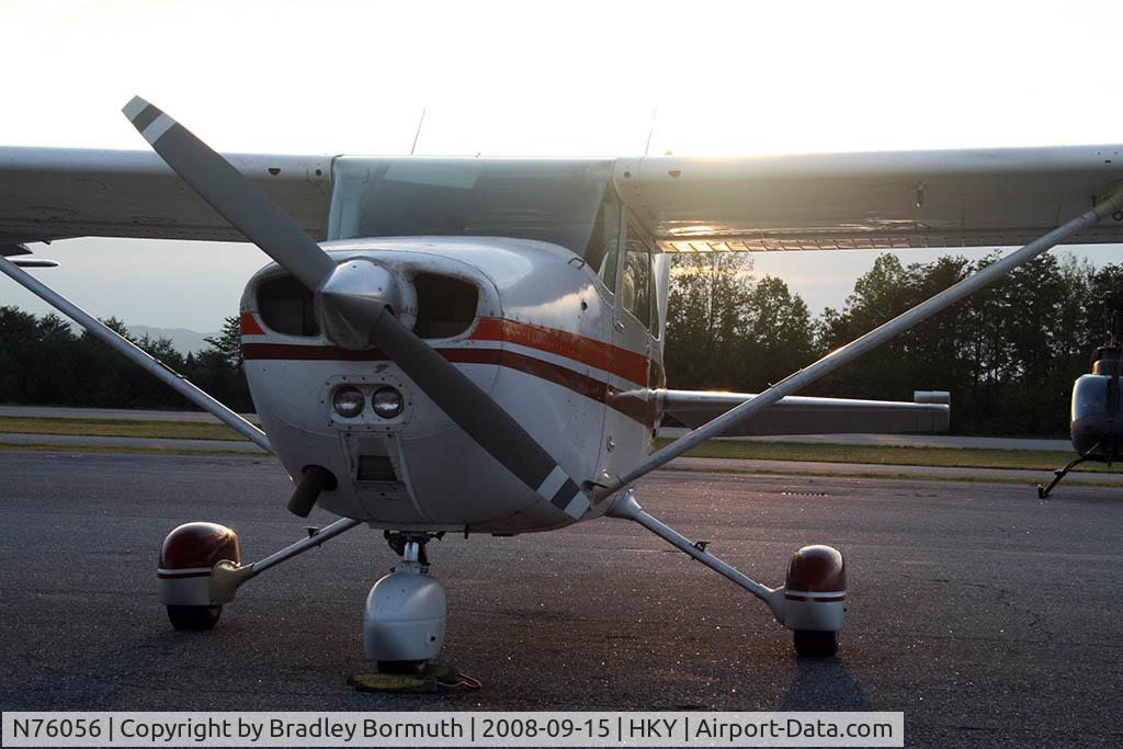 N76056, 1976 Cessna 172N C/N 17268108, A great day to take pictures.