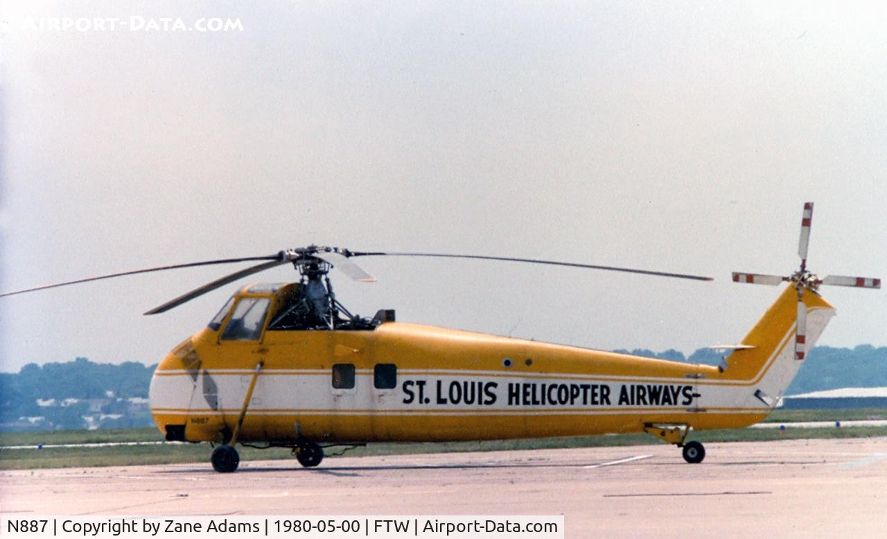 N887, 1957 Sikorsky S-58B C/N 58482, St Louis Airways at Meacham Field