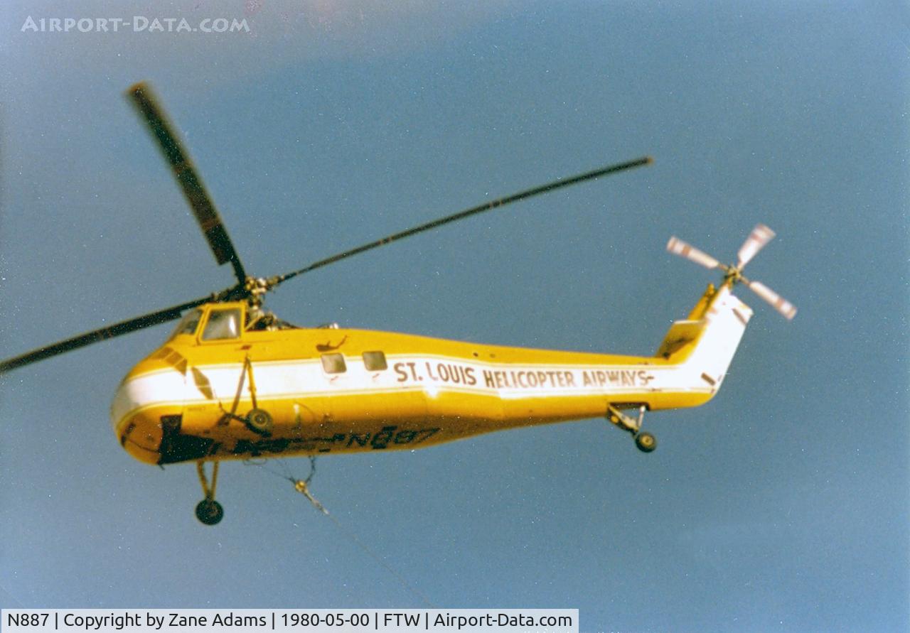 N887, 1957 Sikorsky S-58B C/N 58482, St Louis Airways at Meacham Field