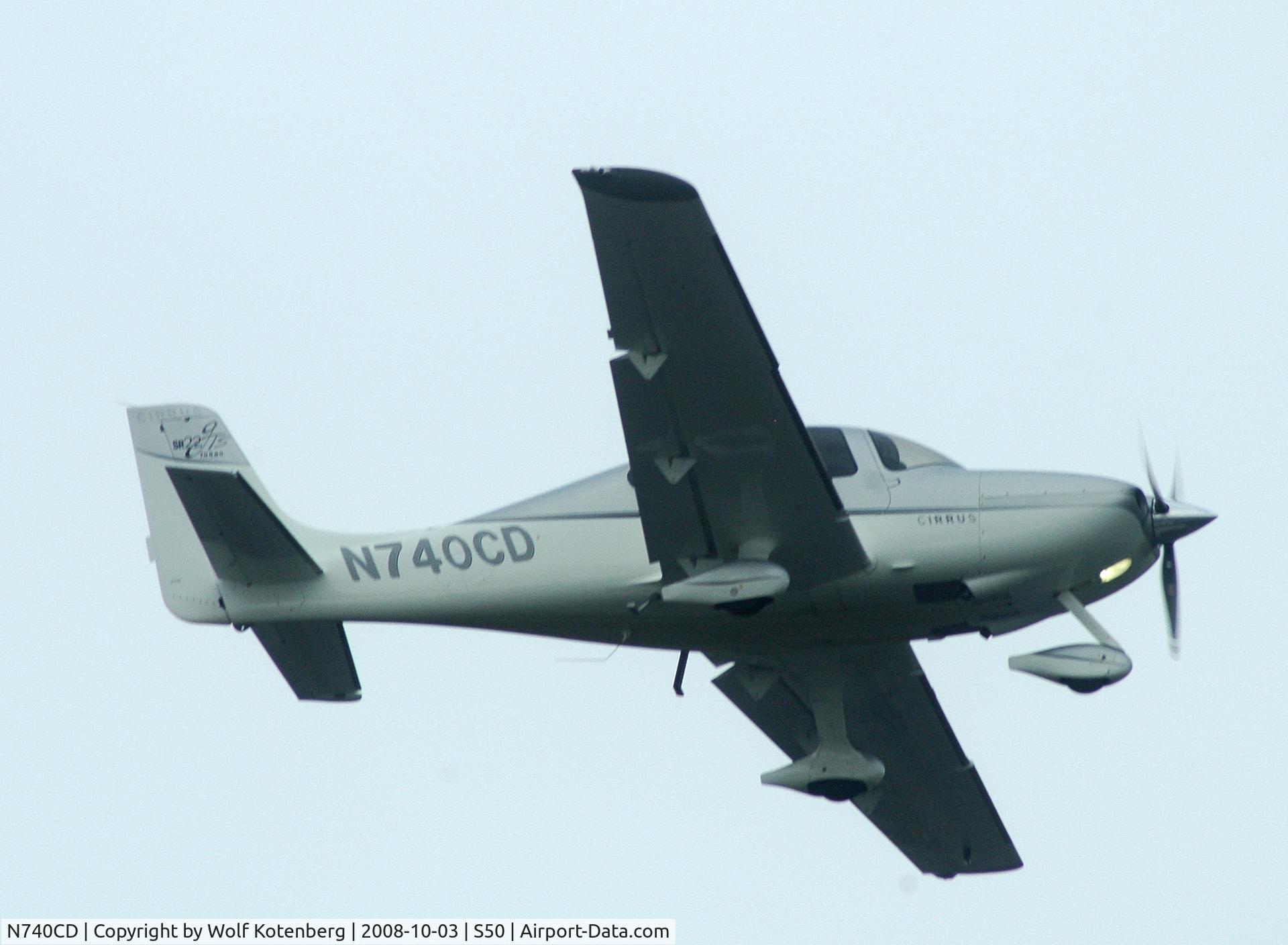N740CD, 2007 Cirrus SR22 C/N 2336, on final, seconds from touchdown runway 34