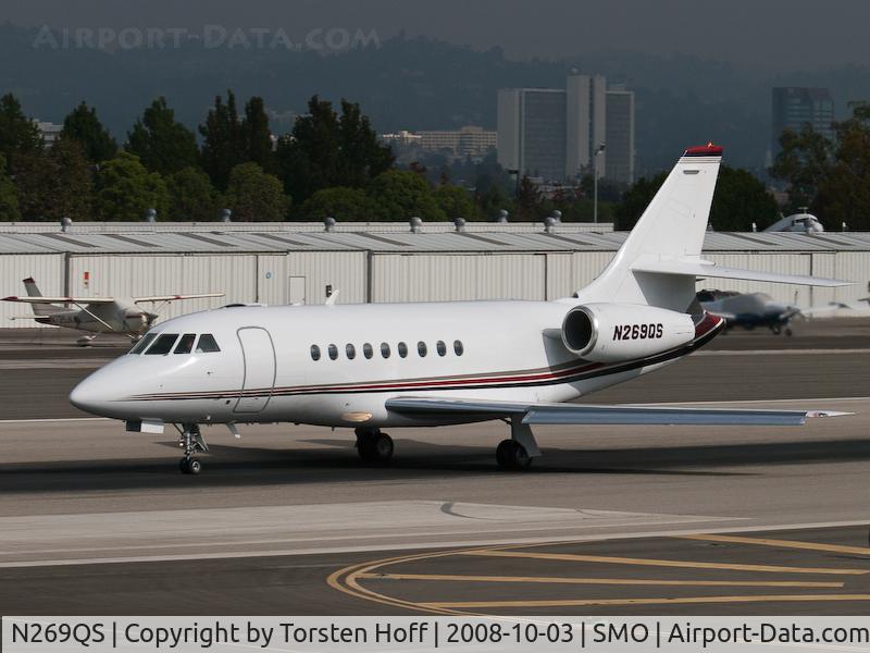 N269QS, 2002 Dassault Falcon 2000 C/N 169, N269QS departing on RWY 21
