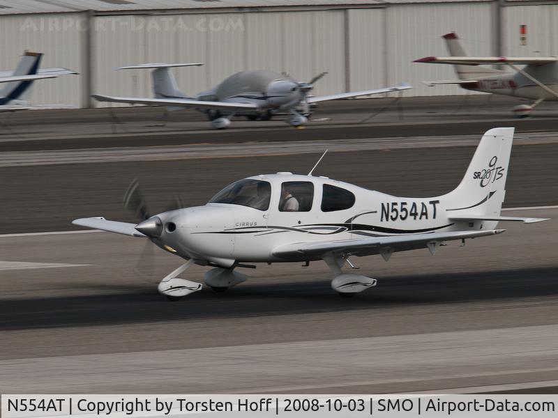 N554AT, 2006 Cirrus SR20 C/N 1678, N554AT departing on RWY 21