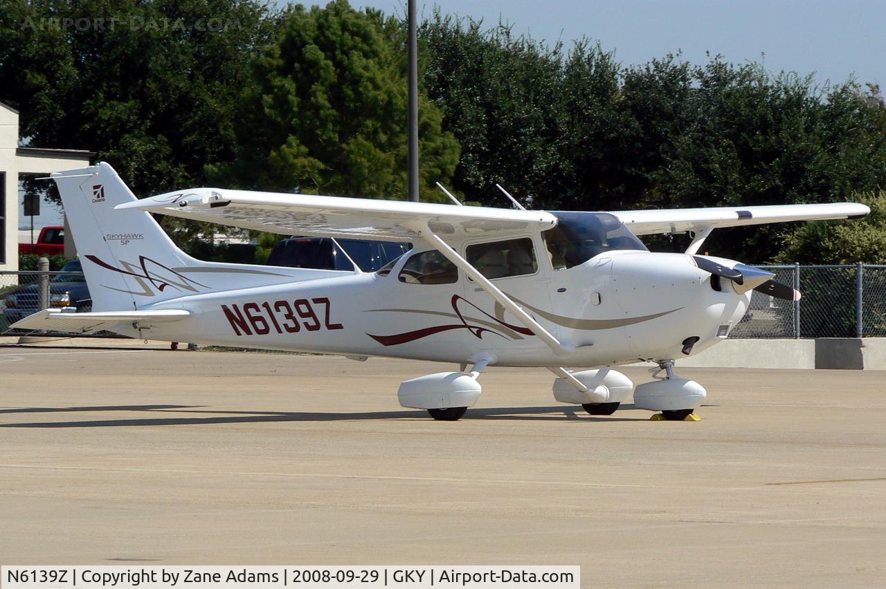 N6139Z, 2008 Cessna 172S C/N 172S10683, At Arlington Municipal