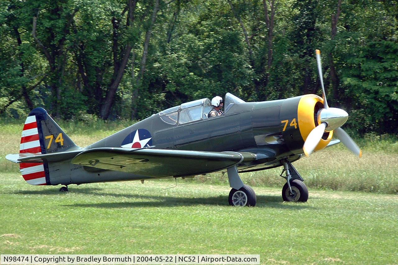 N98474, 1943 North American Harvard 4 C/N 20257, A great day to take pictures.