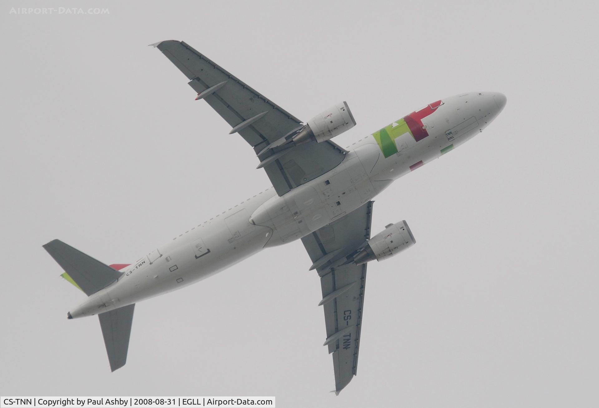 CS-TNN, 2002 Airbus A320-214 C/N 1816, Airbus Industrie A320-214