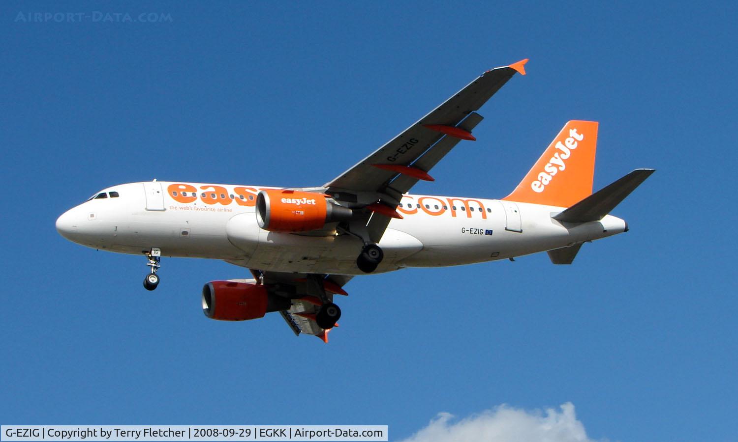 G-EZIG, 2005 Airbus A319-111 C/N 2460, Easyjet A319  at London Gatwick
