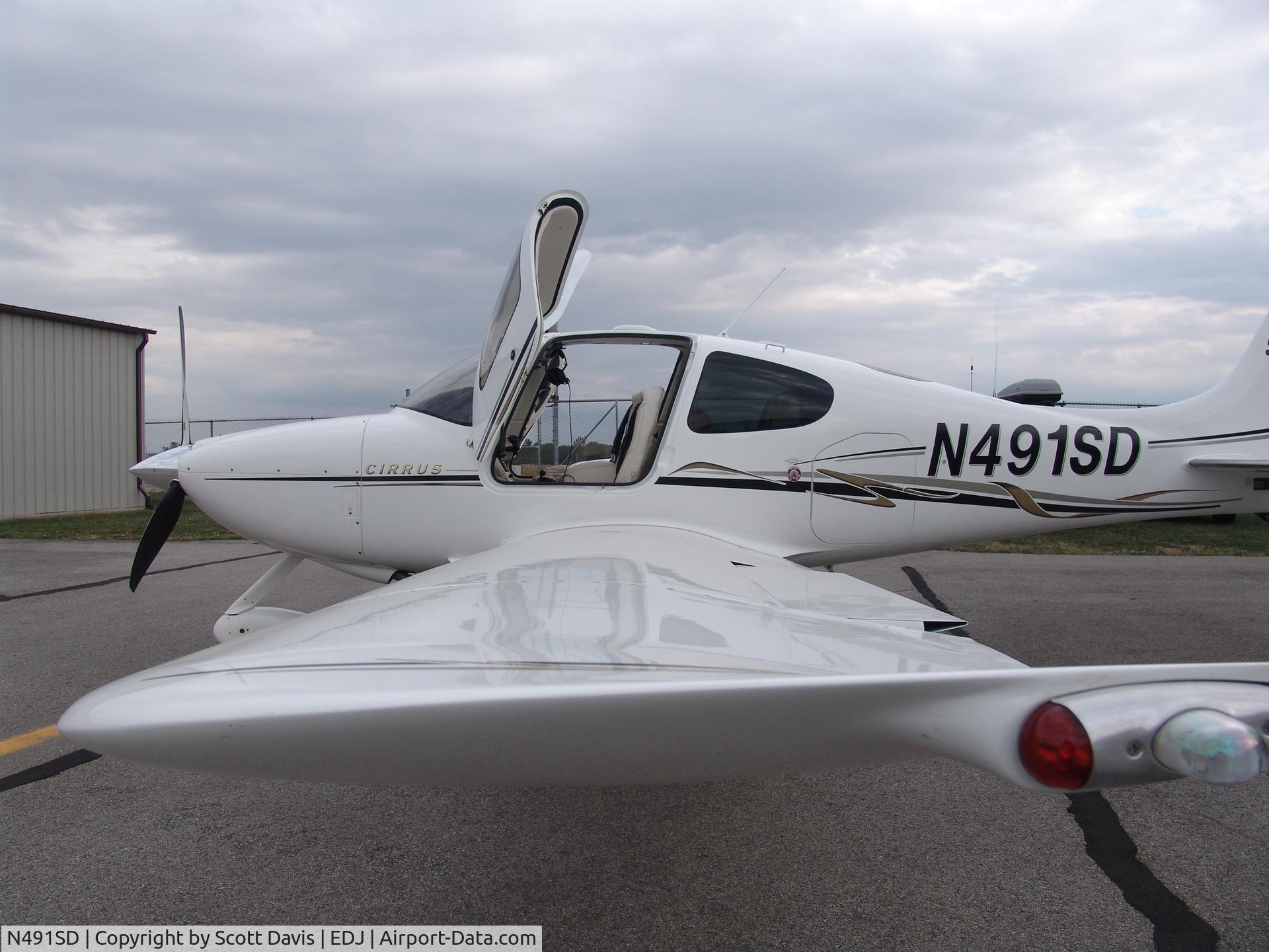 N491SD, 2005 Cirrus SR22 C/N 1762, Ready to go flying!