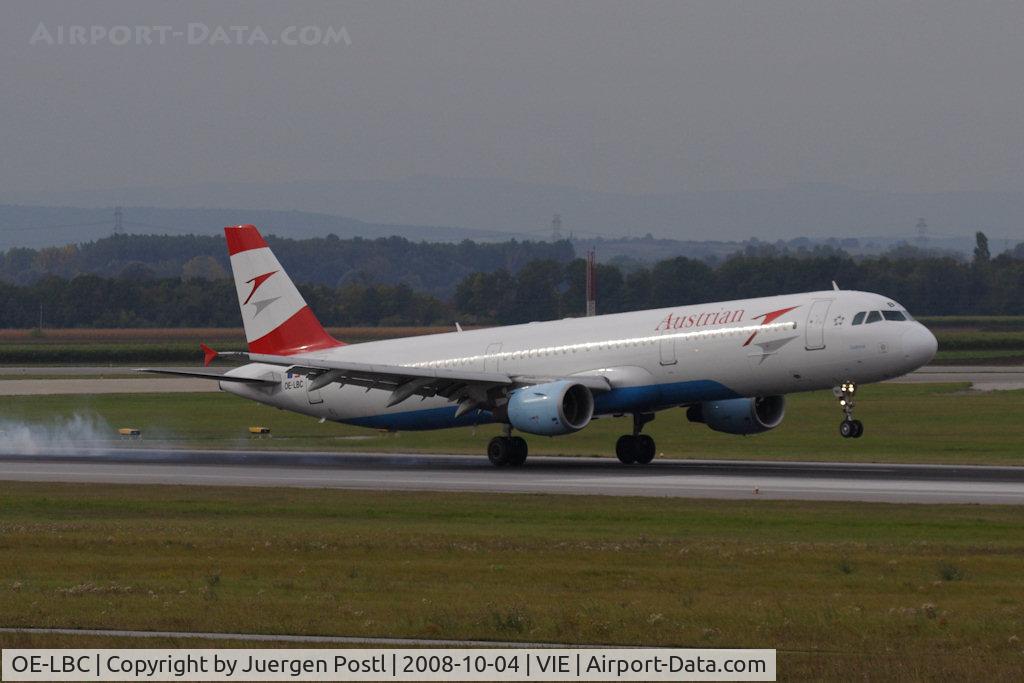OE-LBC, 1996 Airbus A321-111 C/N 581, Airbus A321-111