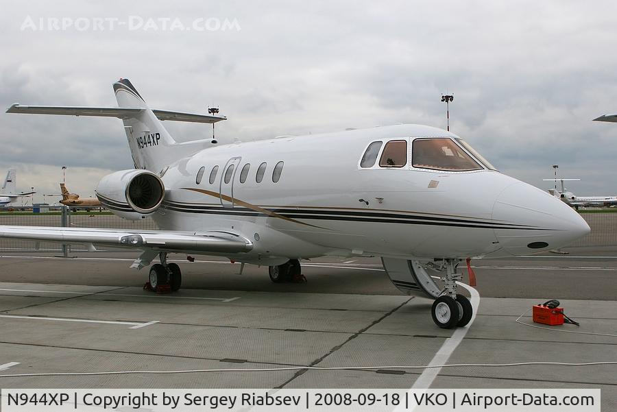 N944XP, 2008 Hawker Beechcraft 900XP C/N HA-0044, Jet Expo 2008