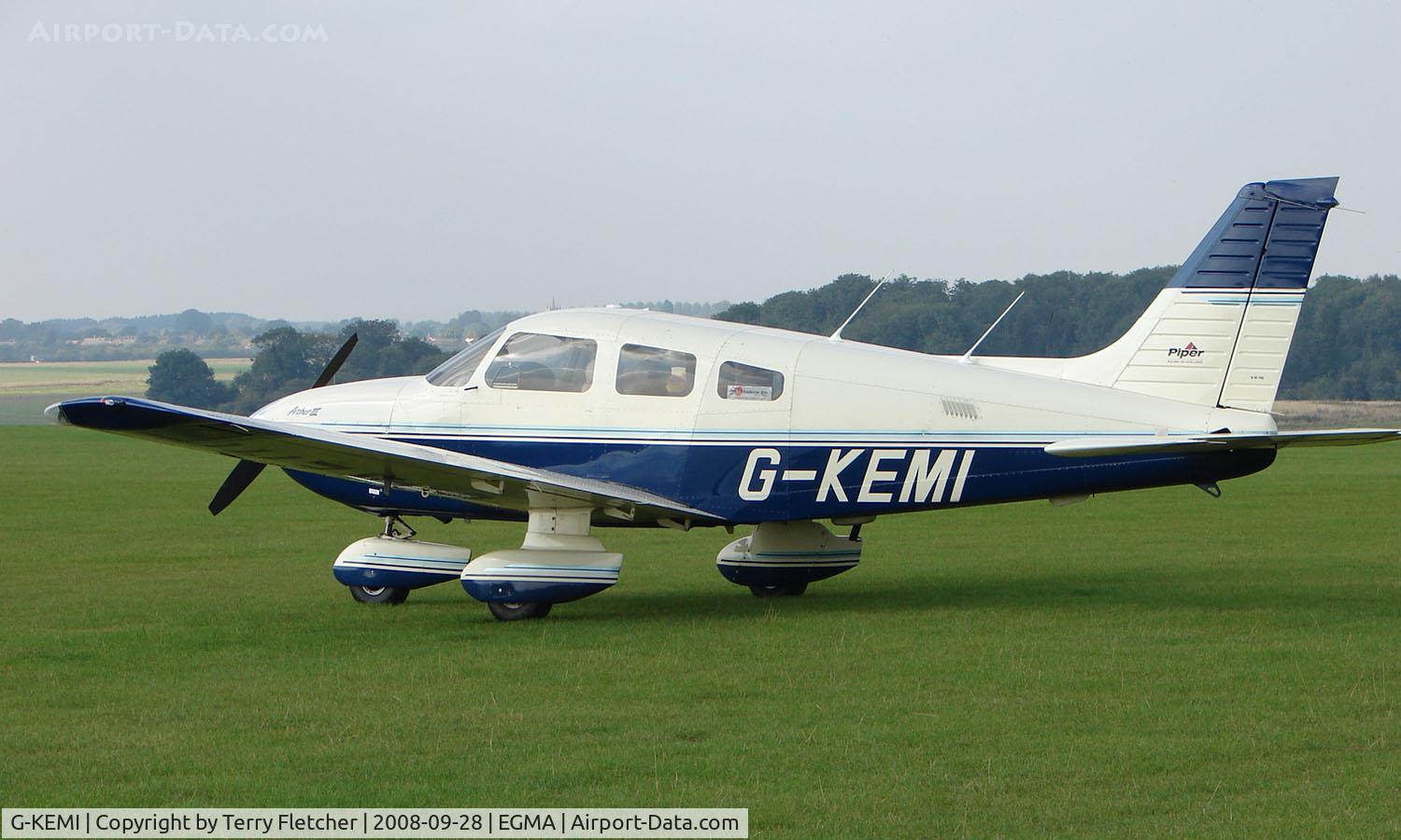 G-KEMI, 1998 Piper PA-28-181 Cherokee Archer III C/N 28-43180, Piper Pa-28-181 at Fowlmere